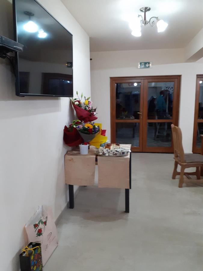 Pensiunea Bradul Dealu Stefanitei Extérieur photo