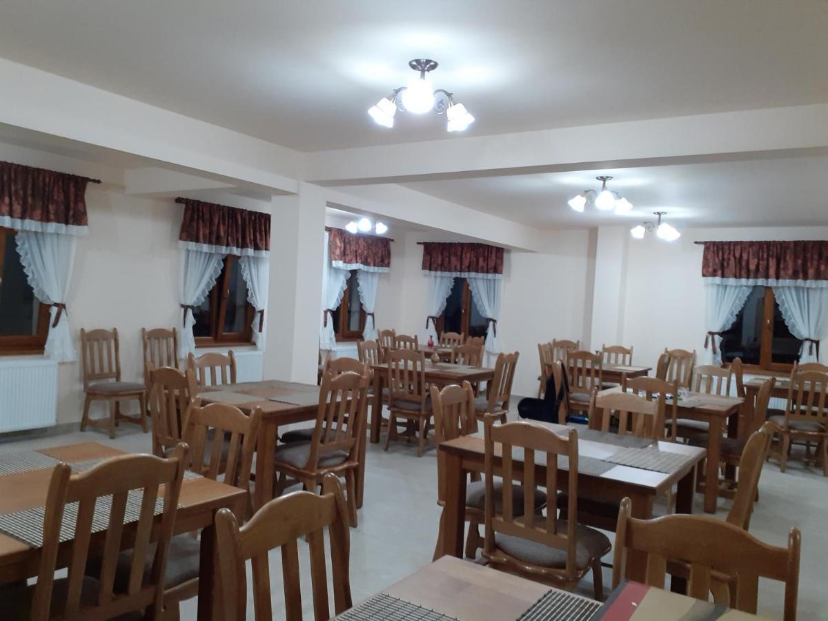 Pensiunea Bradul Dealu Stefanitei Extérieur photo
